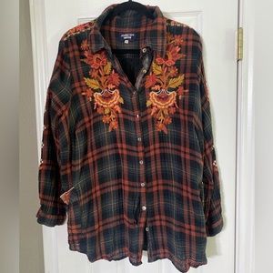 Johnny Was Button Up Tunic XL